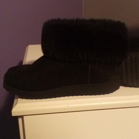 Black boots for little girl - Picture 2 of 2